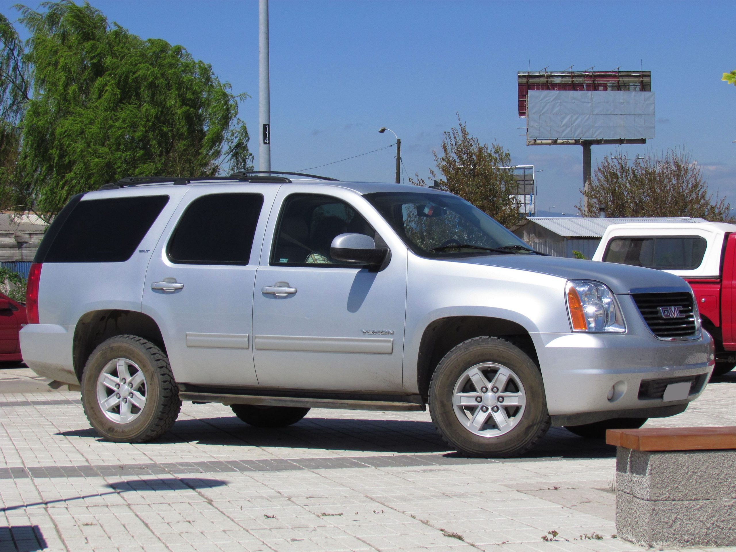 2012 GMC Yukon ECM